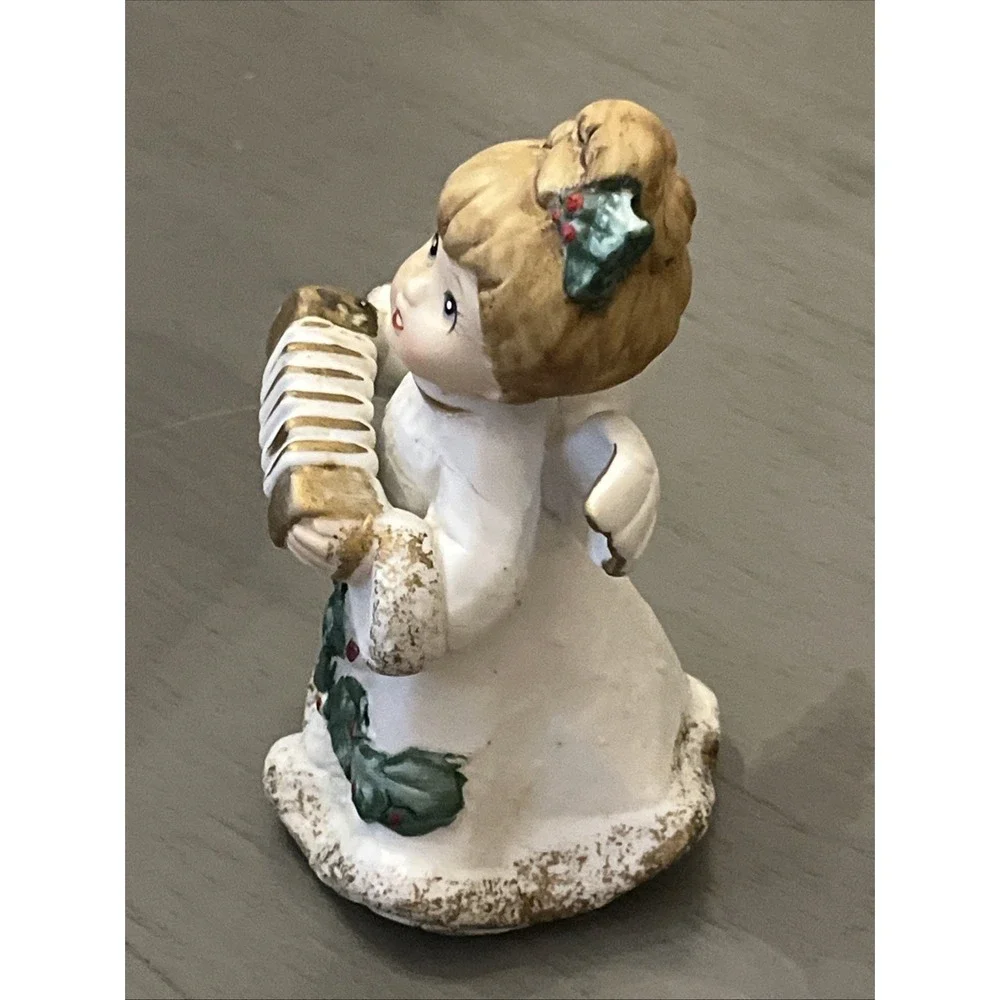 Homco Vintage Christmas‎ Angel Accordion Bisque Figurine